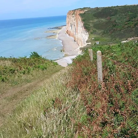 Le Clos Des Hirondelles Holiday home *